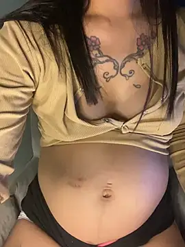 hello_mie stripchat live cam model