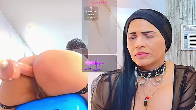 Isis_car0lina stripchat live cam model