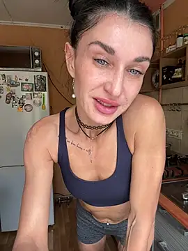 AriannaCruise stripchat live cam model