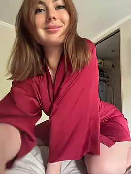 AriaVip stripchat live cam model