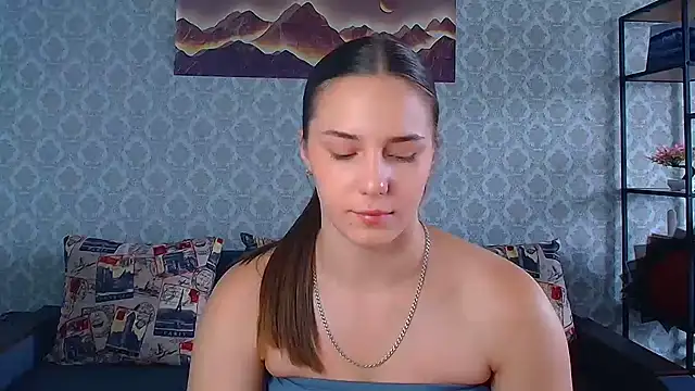 Kyara_ra stripchat live cam model