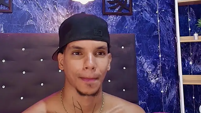 kai_storm77 stripchat live cam model