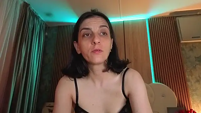 RedFlagXXX stripchat live cam model