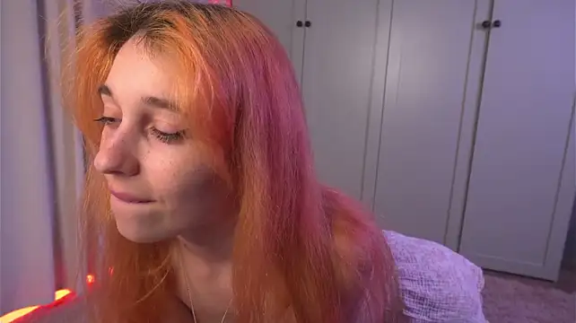 tgirlfoxy stripchat live cam model