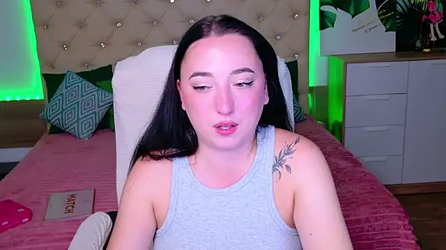 AVA_MAXIMUS stripchat live cam model