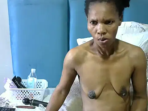 sassysiren stripchat live cam model