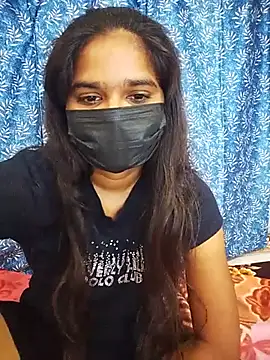 Tamil_Thamarai_ stripchat live cam model