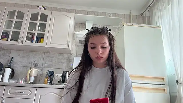 VernitaGruenhagen stripchat live cam model