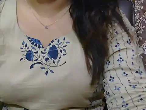 Lusty_women1 stripchat live cam model