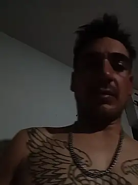 Leooo1722 stripchat live cam model