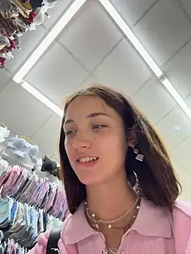 DollyTall stripchat live cam model
