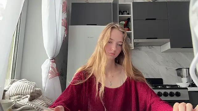 LuiseFurbeck stripchat live cam model