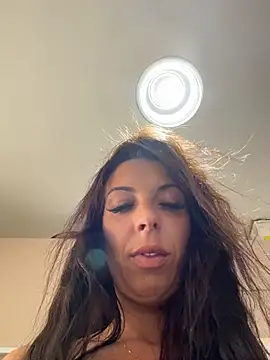 Almmaxxxx stripchat live cam model