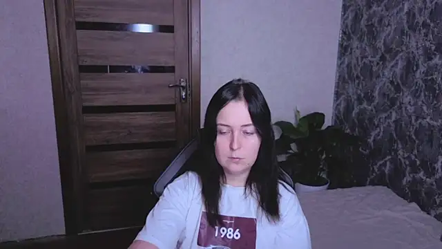 Kristy-Max stripchat live cam model