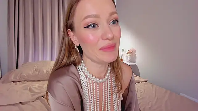 EvelynPoole stripchat live cam model