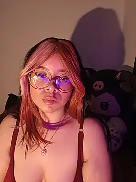 Melodii-22 stripchat live cam model