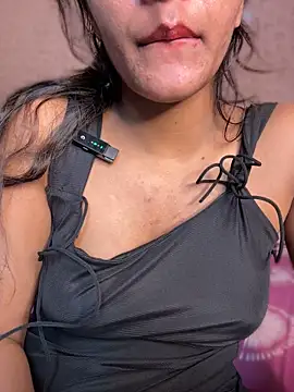 Goddess_sneha stripchat live cam model