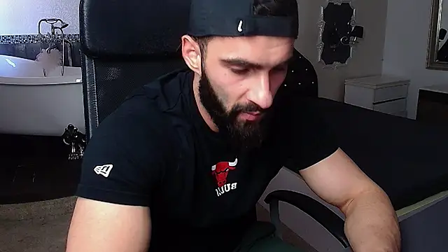 MicahLane stripchat live cam model