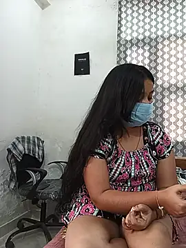 Riya_hot8 stripchat live cam model