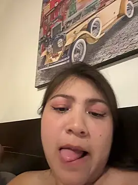 PaoVelvet22 stripchat live cam model