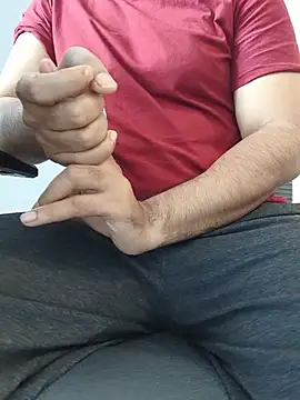 8inch_hunk19 stripchat live cam model