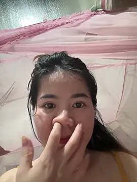 MEOMUP01 stripchat live cam model