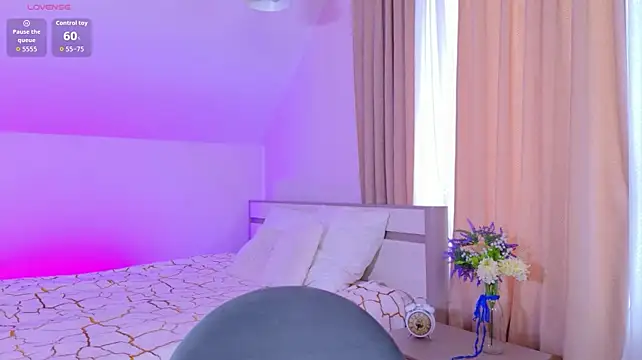 Eevangelinee stripchat live cam model