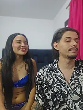 17sentidos stripchat live cam model