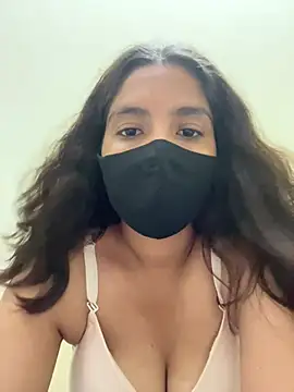 Shivani_4763 stripchat live cam model