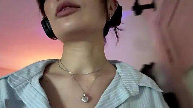 ElenoreMccallum stripchat live cam model