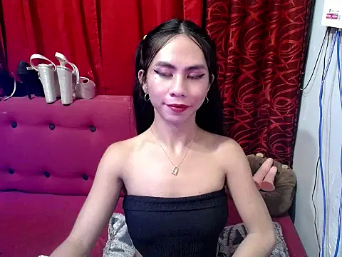 Ts_petiteChikaii stripchat live cam model