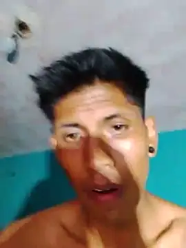 kauuza stripchat live cam model