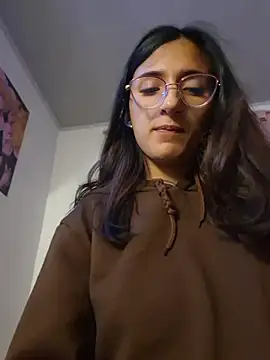 Pau-Princess stripchat live cam model