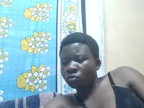 ToxicDoll01 stripchat live cam model