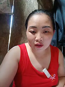 Julie-xx stripchat live cam model