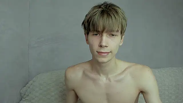 Makentoshi_ stripchat live cam model