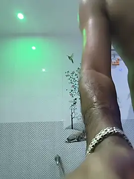 sumanrem stripchat live cam model