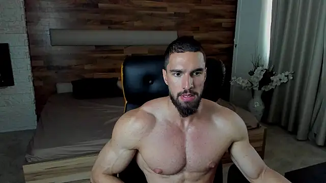 IvanHydee stripchat live cam model