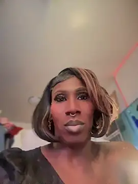 Motherbigbus stripchat live cam model