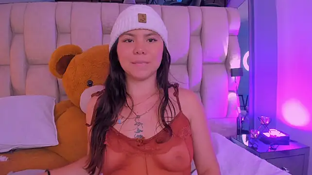 EvaWild5 stripchat live cam model