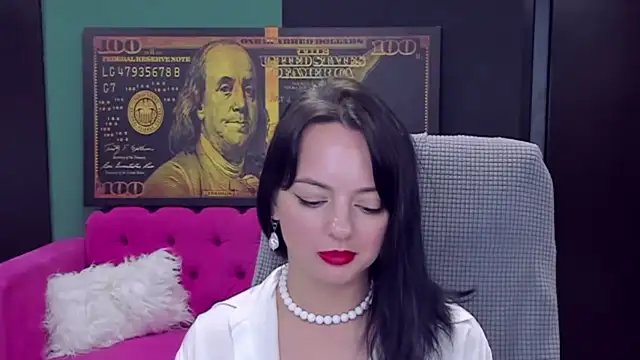 BellaRowan stripchat live cam model