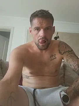 xxraul87 stripchat live cam model