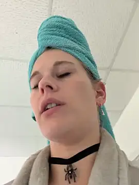 JessyLey stripchat live cam model