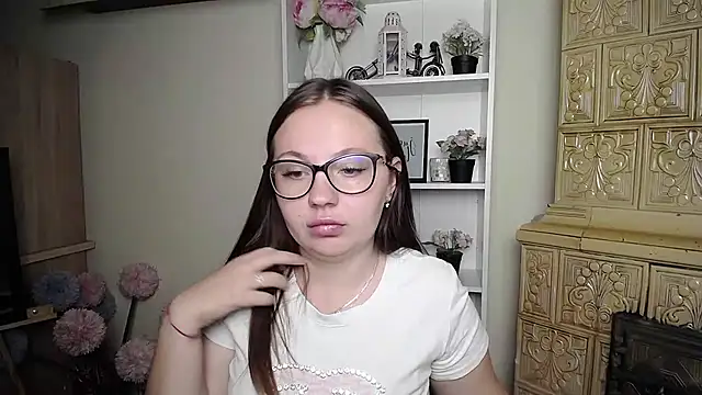 LiliaErmi stripchat live cam model