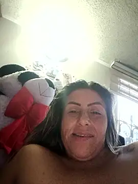 maynor_1998 stripchat live cam model