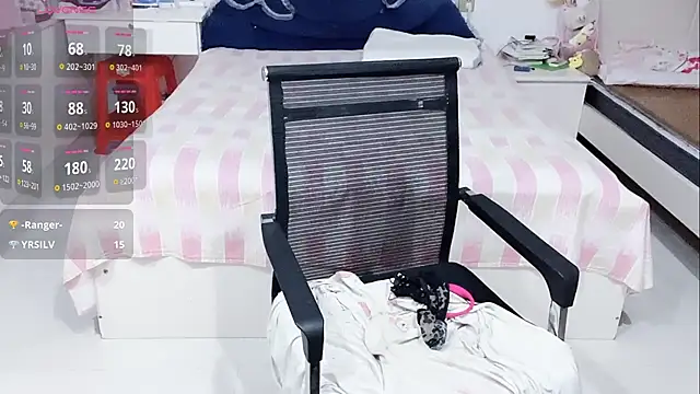 miaomiao-99 stripchat live cam model