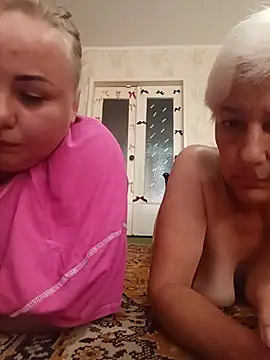Marci_Tonia stripchat live cam model