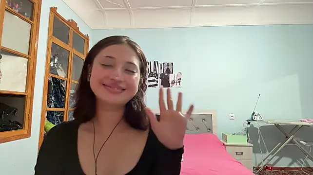 TeresitaCocanougher stripchat live cam model