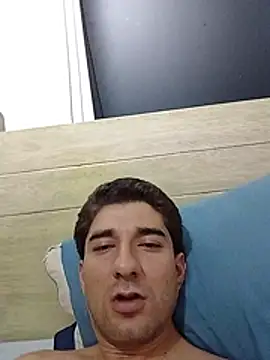 Camilo696903 stripchat live cam model