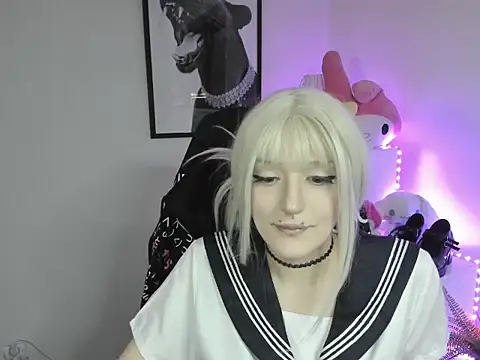 NikaDream stripchat live cam model